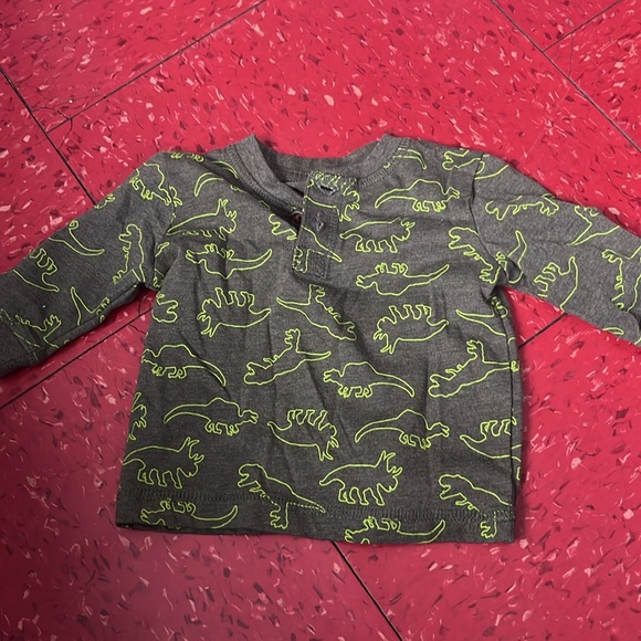 Lot of 0-3 month clothes - Picture 10 of 14